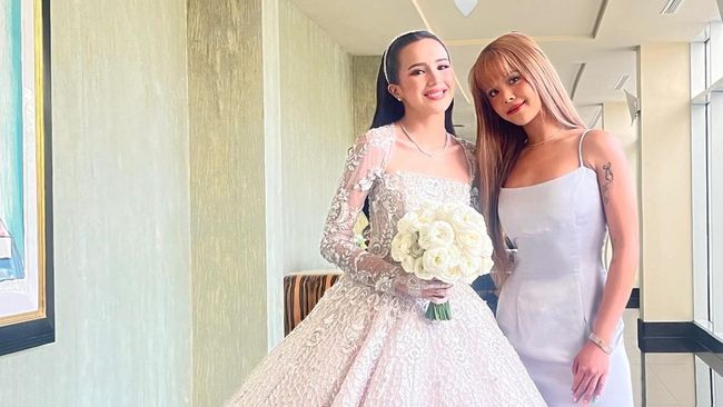 5 Potret Idol K-Pop Sorn Eks Member Girlgroup CLC Jadi Bridesmaid di Pernikahan Beby&nbsp;Tsabina