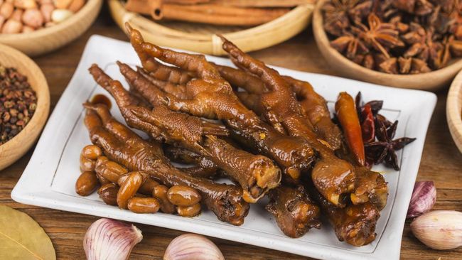 9 Manfaat Ceker Ayam untuk Ibu Hamil, Kurangi Stres dan Tekanan&nbsp;Darah