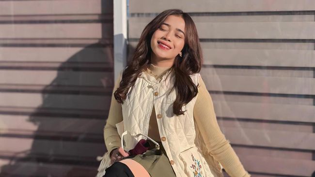 7 Potret Terbaru Brisia Jodie Disebut Lebih Cantik dan Enggak&nbsp;Ngebosenin