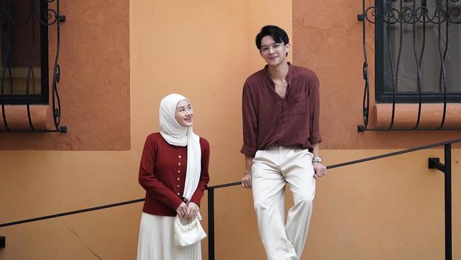 5 Potret Dinda Hauw dan Rey Mbayang Liburan di Thailand, Romantis&nbsp;Bun