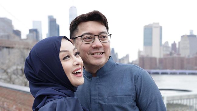 Cerita Terry Putri Jadi Pengantar Makanan di AS Meski Suami Bekerja di Perusahaan&nbsp;Besar
