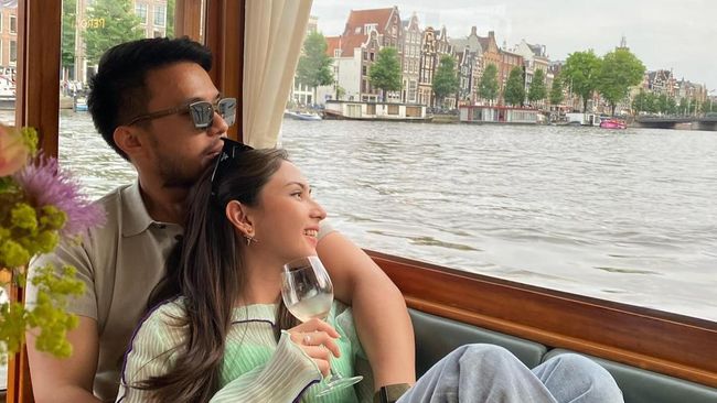 5 Potret Mesra Jessica Mila dan Yakub Hasibuan, Tulis Pesan Manis saat Suami&nbsp;Ultah