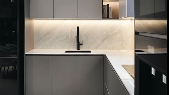 5 Potret Rumah Modern Minimalis Refal Hady, Penuh Sentuhan&nbsp;Monokrom